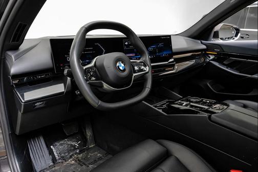 2024 BMW 530 xDrive