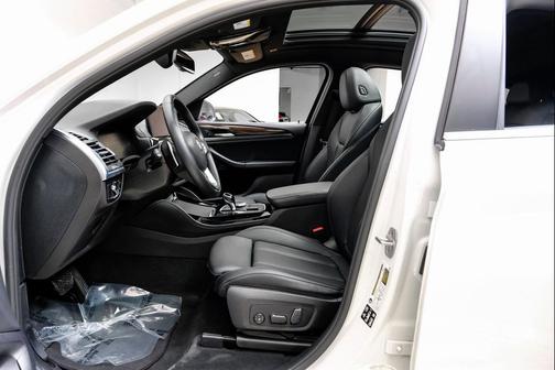 2024 BMW X4 xDrive30i