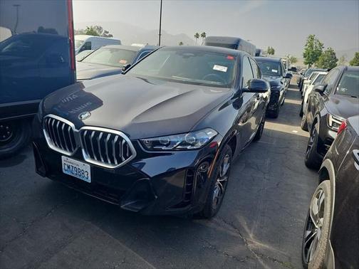 2025 BMW X6 xDrive40i