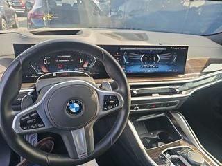 2025 BMW X6 xDrive40i