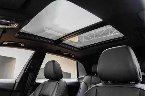 2022 Audi Q8 55 Premium Plus