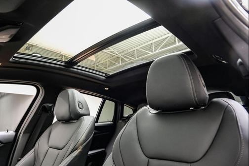 2025 BMW X4 xDrive30i