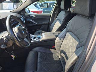 2025 BMW X6 xDrive40i