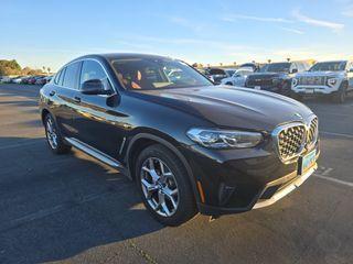 2025 BMW X4 xDrive30i