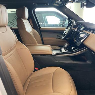 2024 Land Rover Range Rover Sport SE