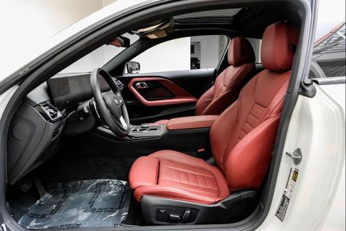 2024 BMW 230 i
