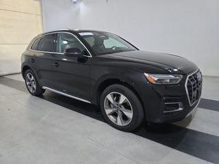 2023 Audi Q5 40 Premium Plus