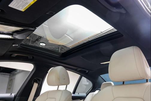 2023 BMW 540 i xDrive