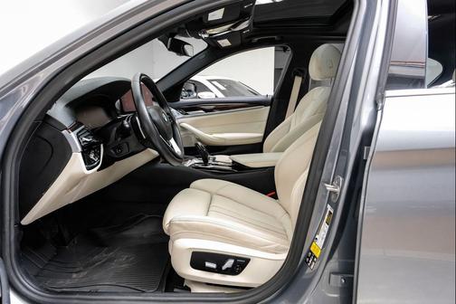 2023 BMW 540 i xDrive