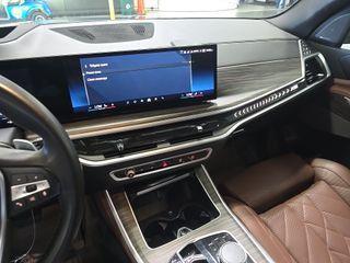 Black Sapphire Metallic 2024 BMW X5 sDrive40i