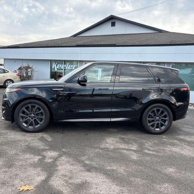 2023 Land Rover Range Rover Sport SE