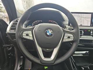2024 BMW X4 xDrive30i