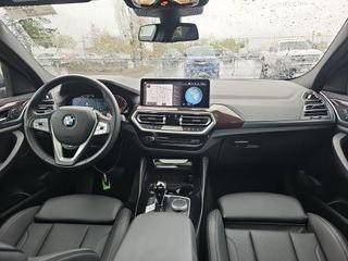2024 BMW X4 xDrive30i