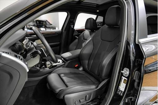 2024 BMW X4 xDrive30i