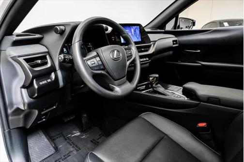 2023 Lexus UX 250h F Sport