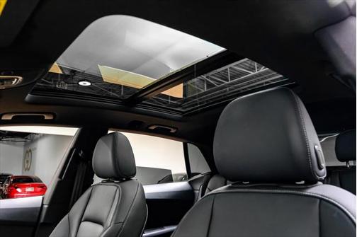2021 Audi Q8 55 Premium Plus