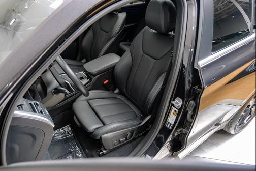 2024 BMW X4 xDrive30i