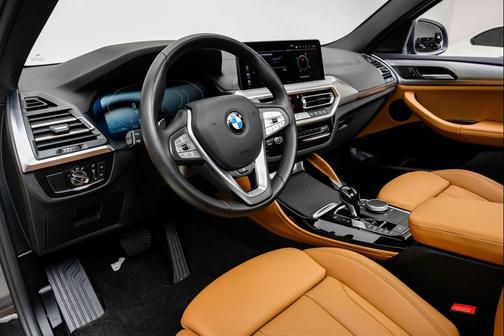 2025 BMW X4 xDrive30i