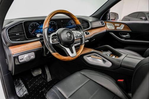 2023 Mercedes-Benz GLS 450 4MATIC