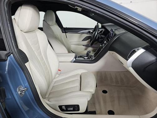 2022 BMW 840 i