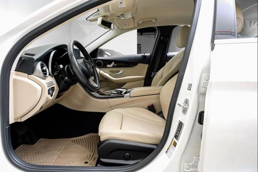 2015 Mercedes-Benz C-Class C 300