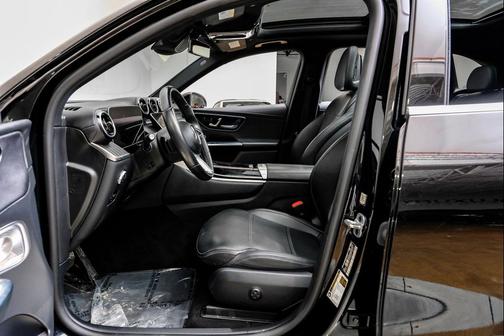 2023 Mercedes-Benz GLC 300 Base