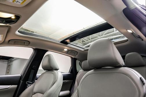 2023 INFINITI QX50 LUXE