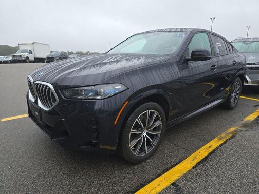 2025 BMW X6 xDrive40i