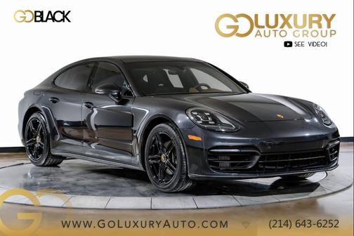 2022 Porsche Panamera 4
