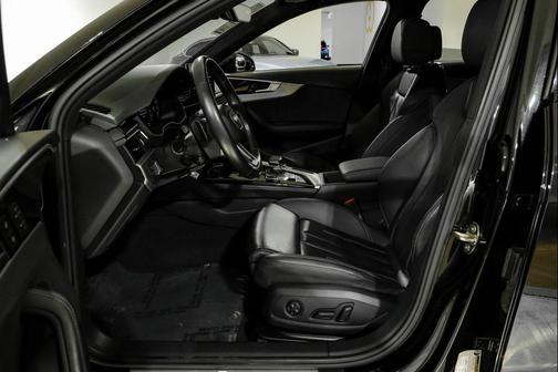 2023 Audi A4 45 S line Premium Plus