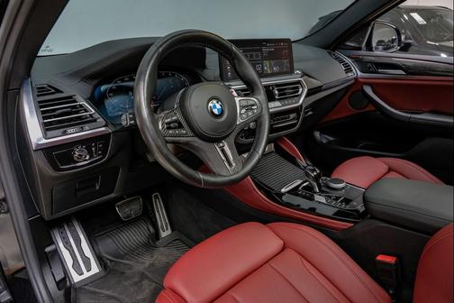 Black Sapphire Metallic 2024 BMW X4 M40i