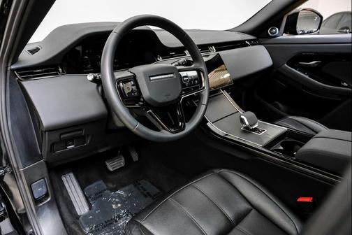 2024 Land Rover Range Rover Evoque Core S