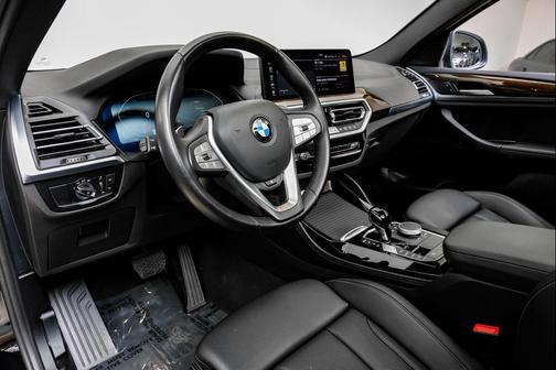 2024 BMW X4 xDrive30i