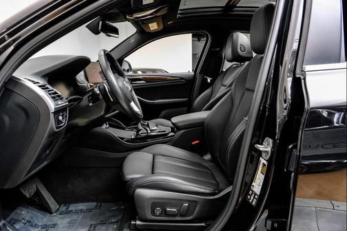 2024 BMW X4 xDrive30i