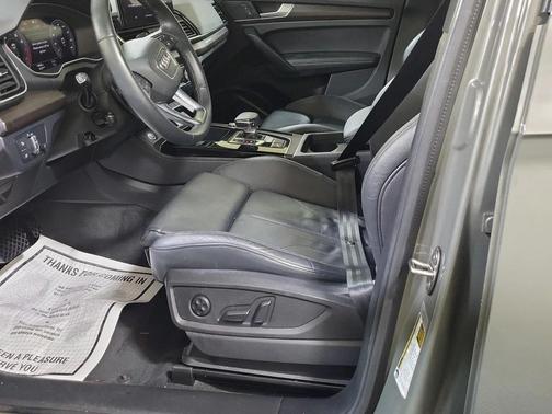 2023 Audi Q5 45 S line Premium Plus