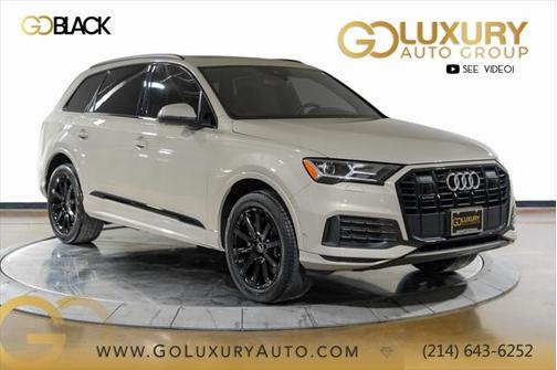 2022 Audi Q7 45 Premium Plus