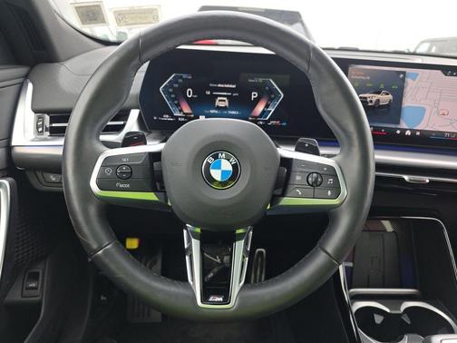 Alpine White 2025 BMW X2 xDrive28i