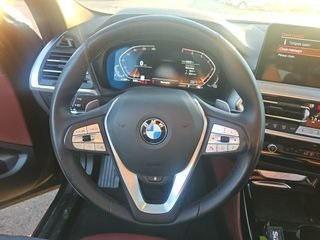 2025 BMW X4 xDrive30i