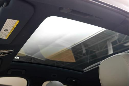 White 2022 Porsche Cayenne S