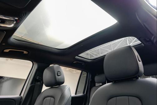 2023 Mercedes-Benz GLB 250 Base