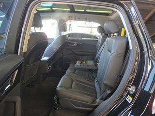 Black Metallic 2023 Audi Q7 55 Premium Plus