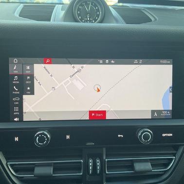 2023 Porsche Macan T