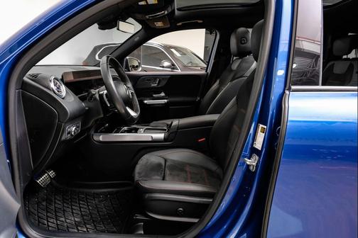 2024 Mercedes-Benz GLB 250 Base