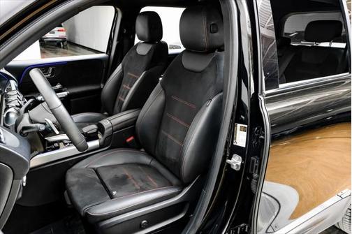 2023 Mercedes-Benz GLB 250 Base