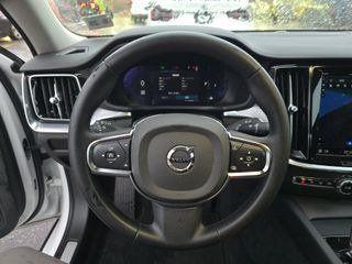 2024 Volvo S60 B5 Core Dark Theme
