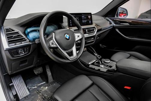 2024 BMW X4 xDrive30i