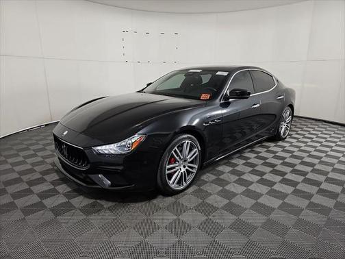 2022 Maserati Ghibli Modena