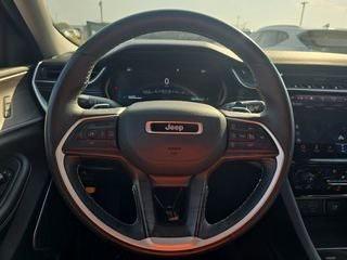 2022 Jeep Grand Cherokee Limited X