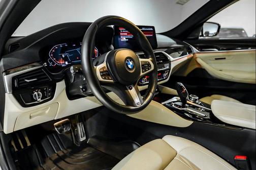 2022 BMW 540 i xDrive