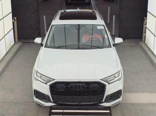 2023 Audi Q7 45 Premium Plus